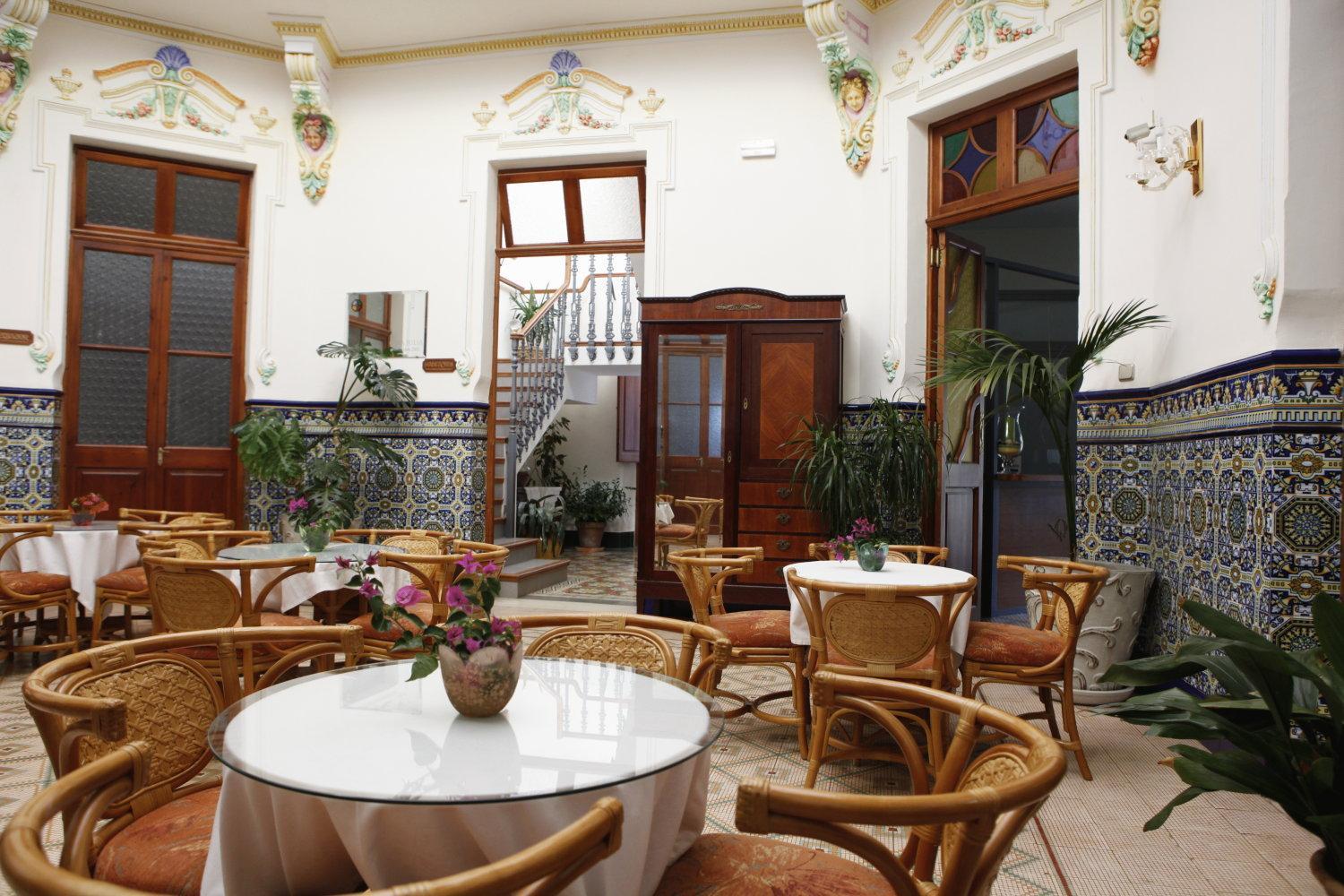 Hotel Restaurante Casa Julia Парсент Экстерьер фото